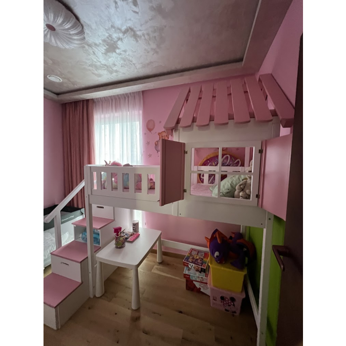 Kinder Hochbett mit Dach Treppe und Rausfallschutz in moderner Hausoptik aus Holz